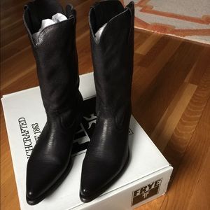 Frye men's hutch boots. Almost new, with box.